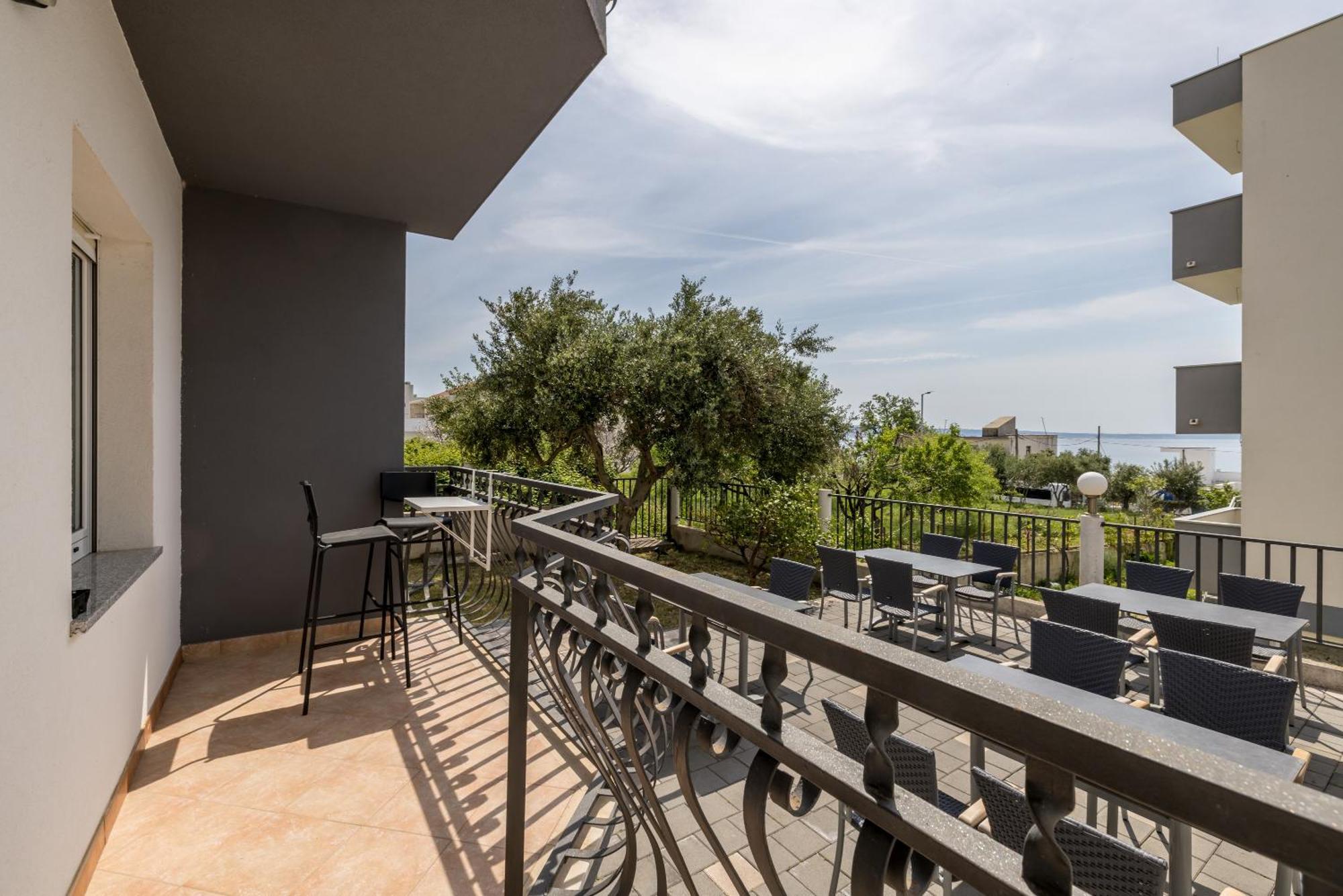Apartment Mediterano Podstrana